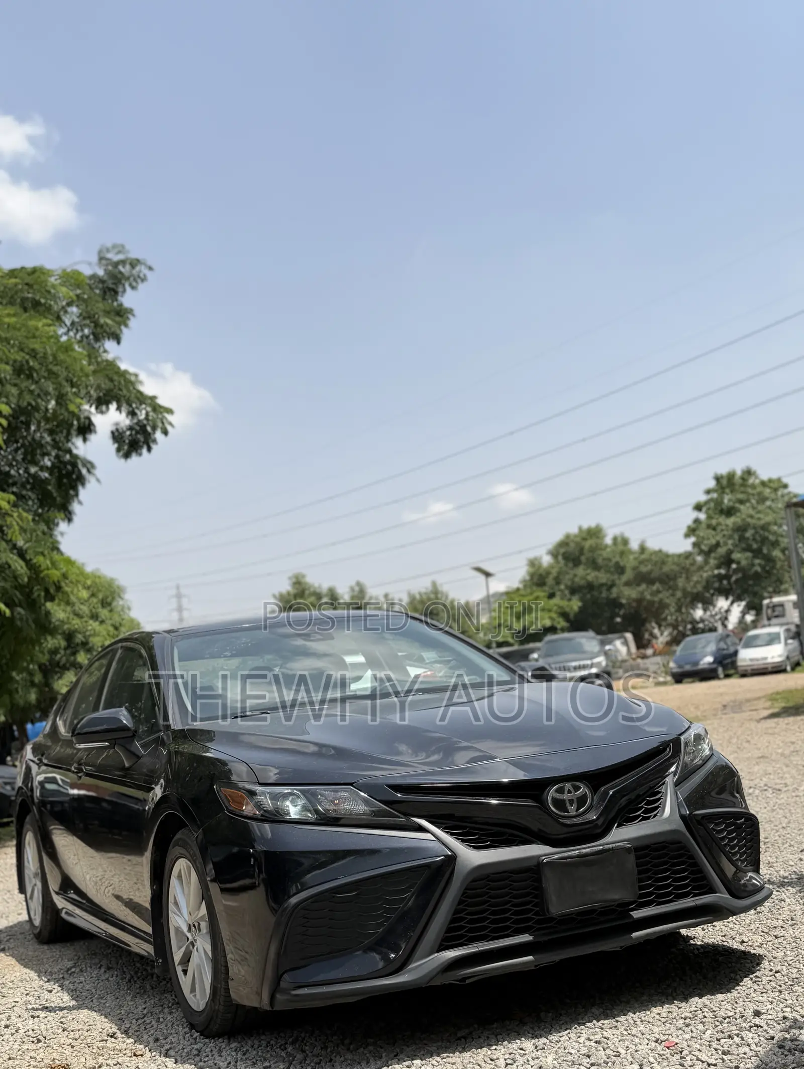 Toyota Camry SE 2021 Black