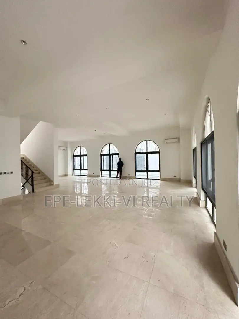4bdrm Duplex in Ikoyi for sale