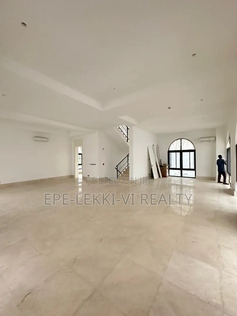 4bdrm Duplex in Ikoyi for sale