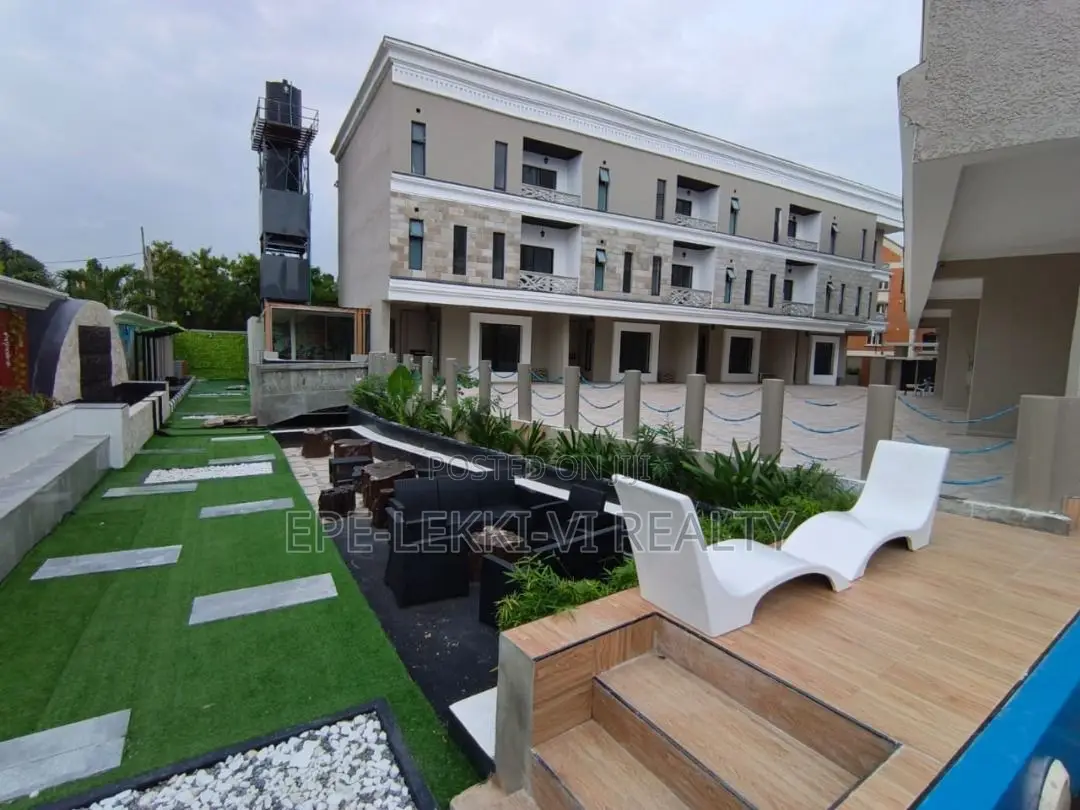 5bdrm Townhouse/Terrace in Ikoyi for sale