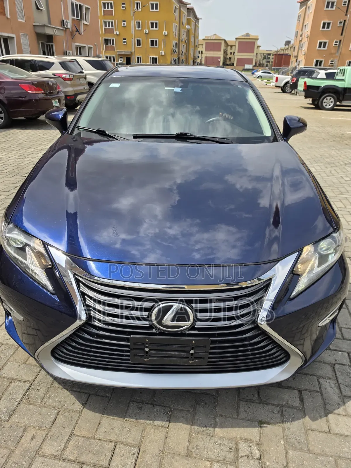 Lexus ES 350 FWD 2016 Blue