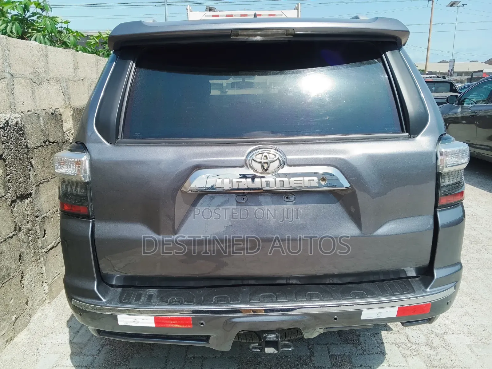 Toyota 4-Runner Limited 4WD 2012 Gray