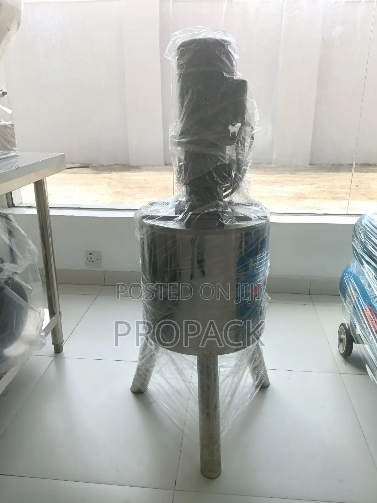 50 Litres Stainless Steel Cosmetics Mixer for Cream and Lotion