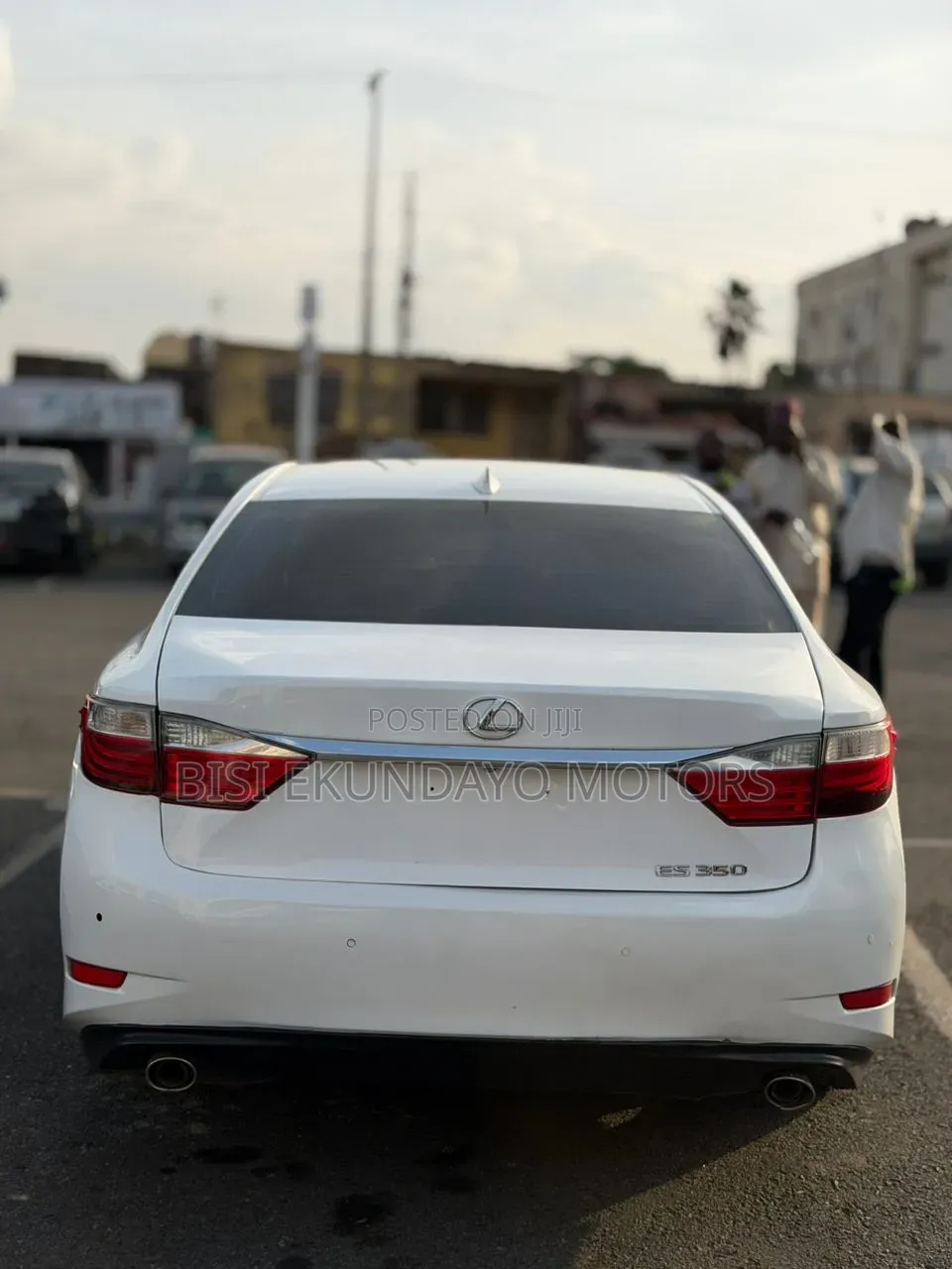 Lexus ES 350 FWD 2015 White