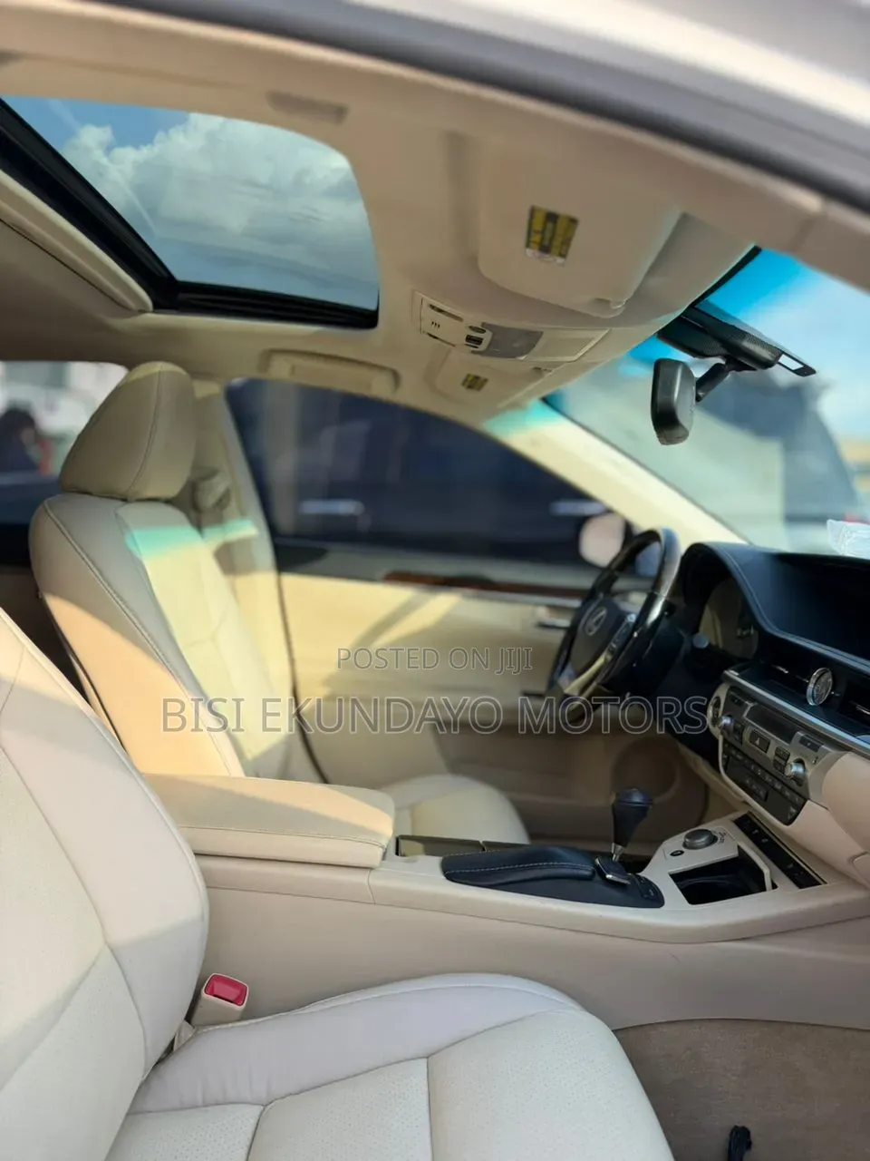 Lexus ES 350 FWD 2015 White
