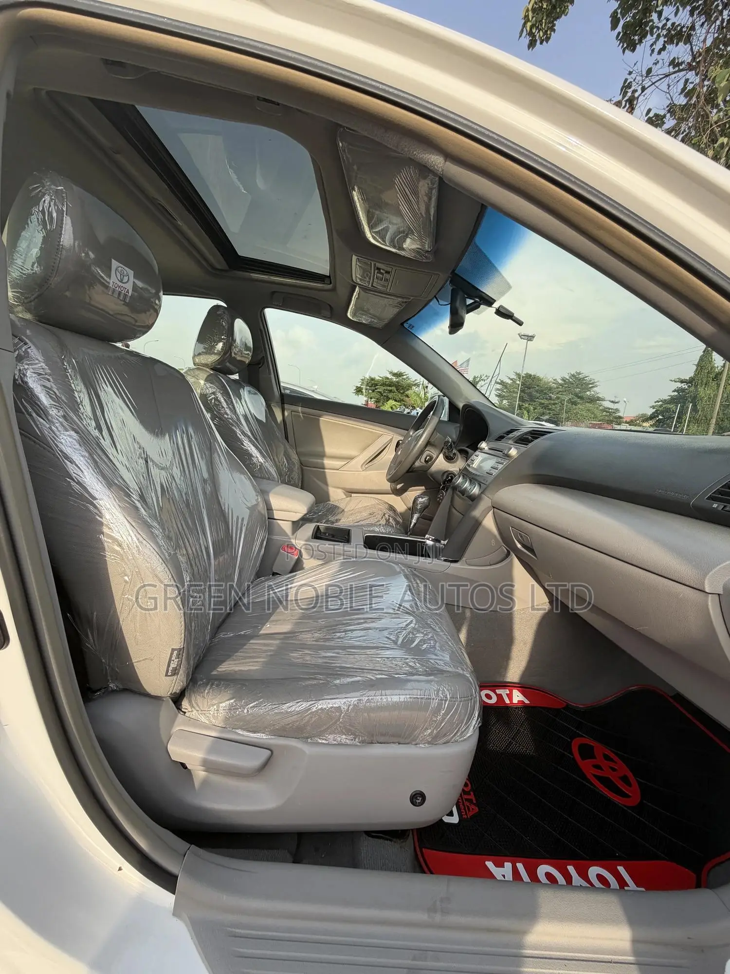 Toyota Camry 2008 White