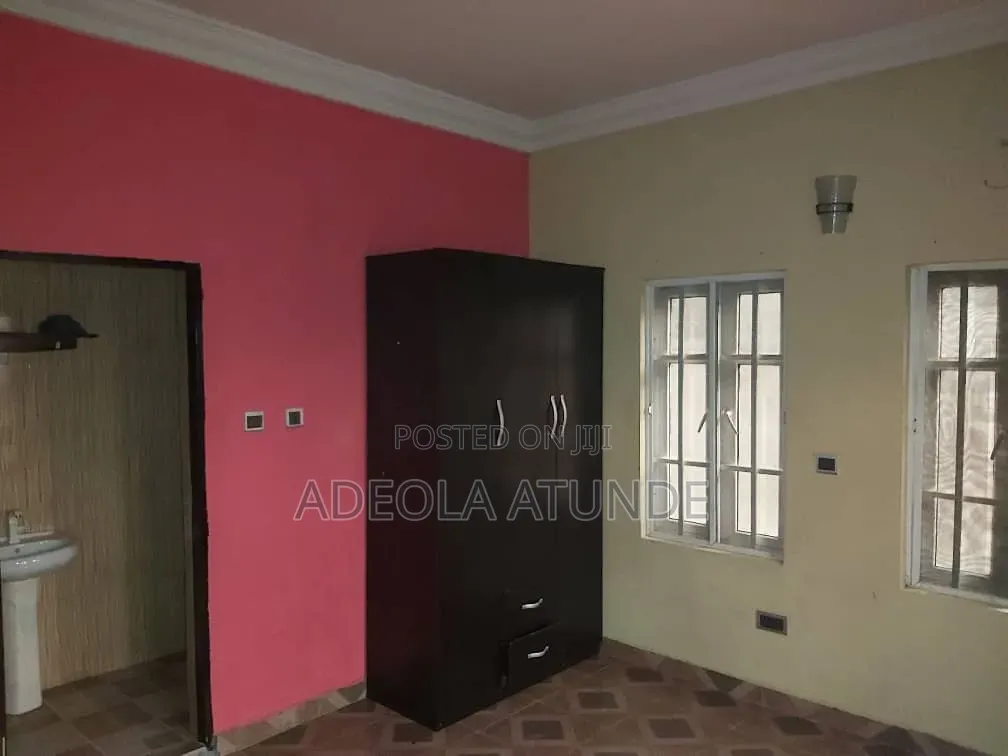 3bdrm Duplex in Salvation Estate, Ado / Ajah for sale