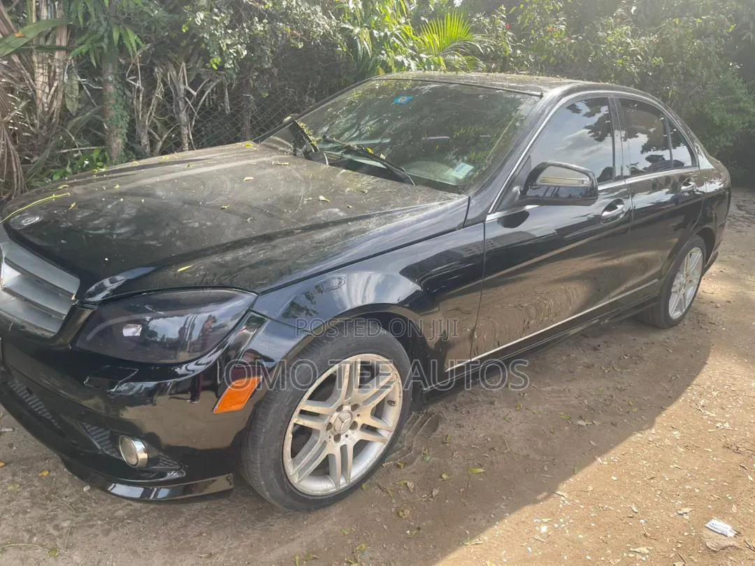 Mercedes-Benz C-Class C 300 (W204) 2009 Black