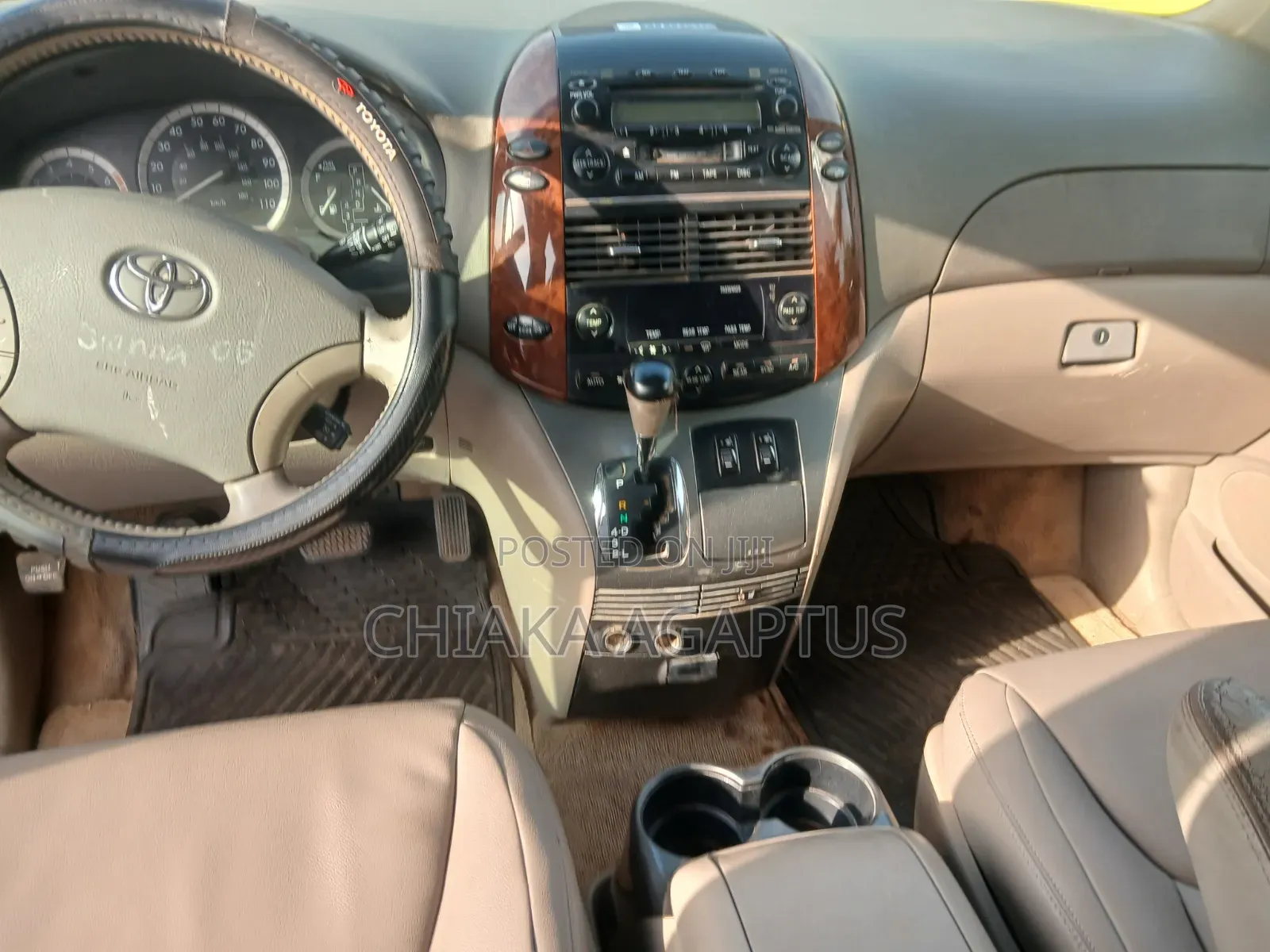 Toyota Sienna 2005 Silver