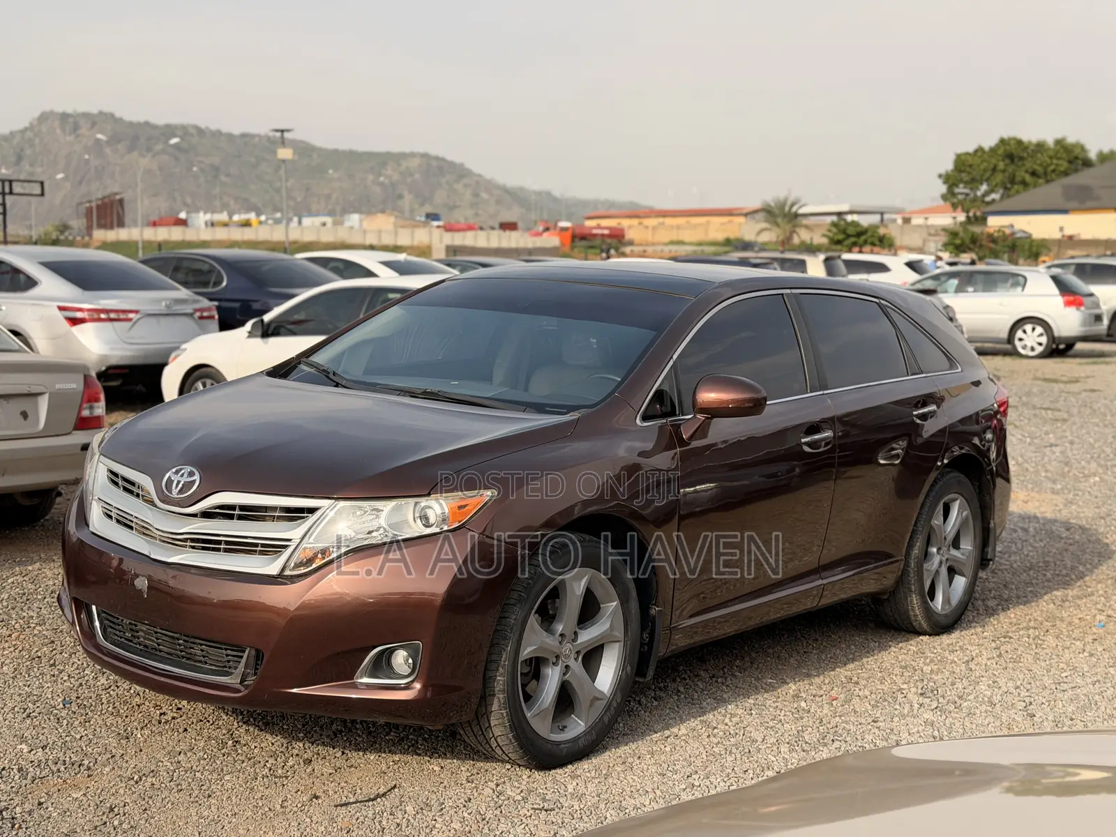 Toyota Venza V6 AWD 2012 Brown