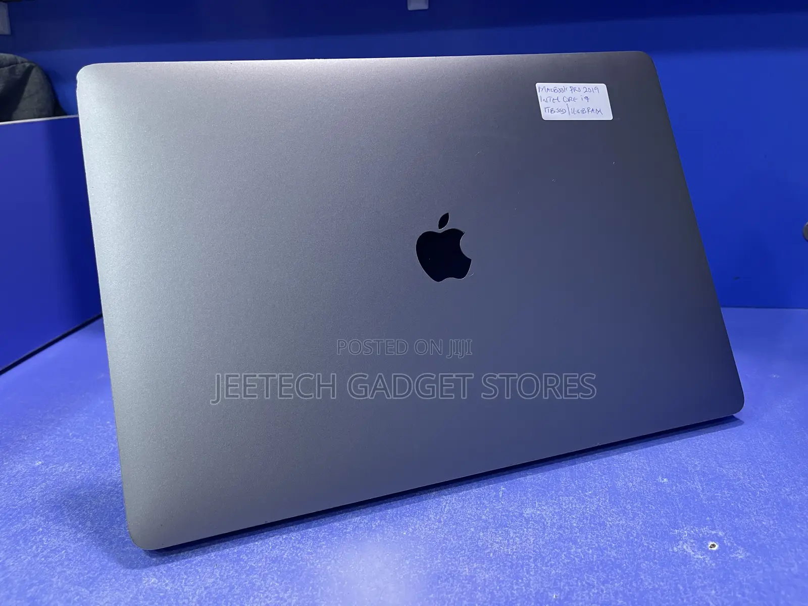 Laptop Apple MacBook Pro 2019 16GB Intel Core i7 SSD 1T