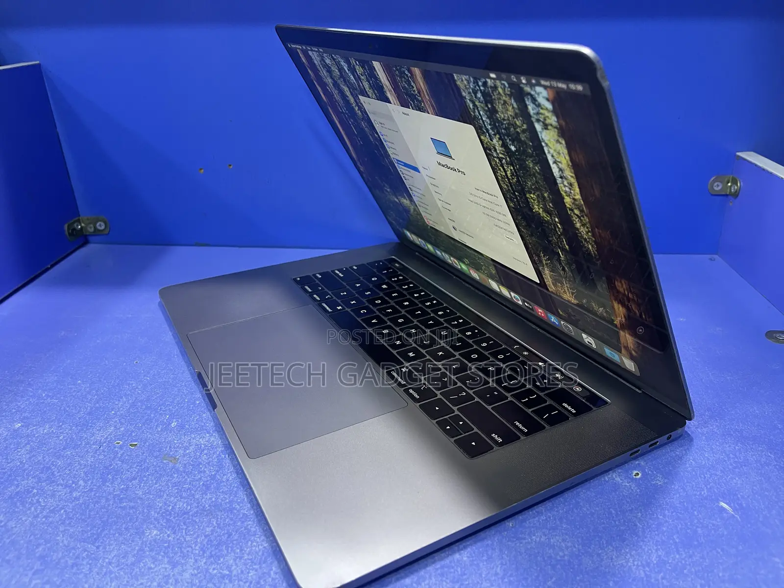 Laptop Apple MacBook Pro 2019 16GB Intel Core i7 SSD 1T