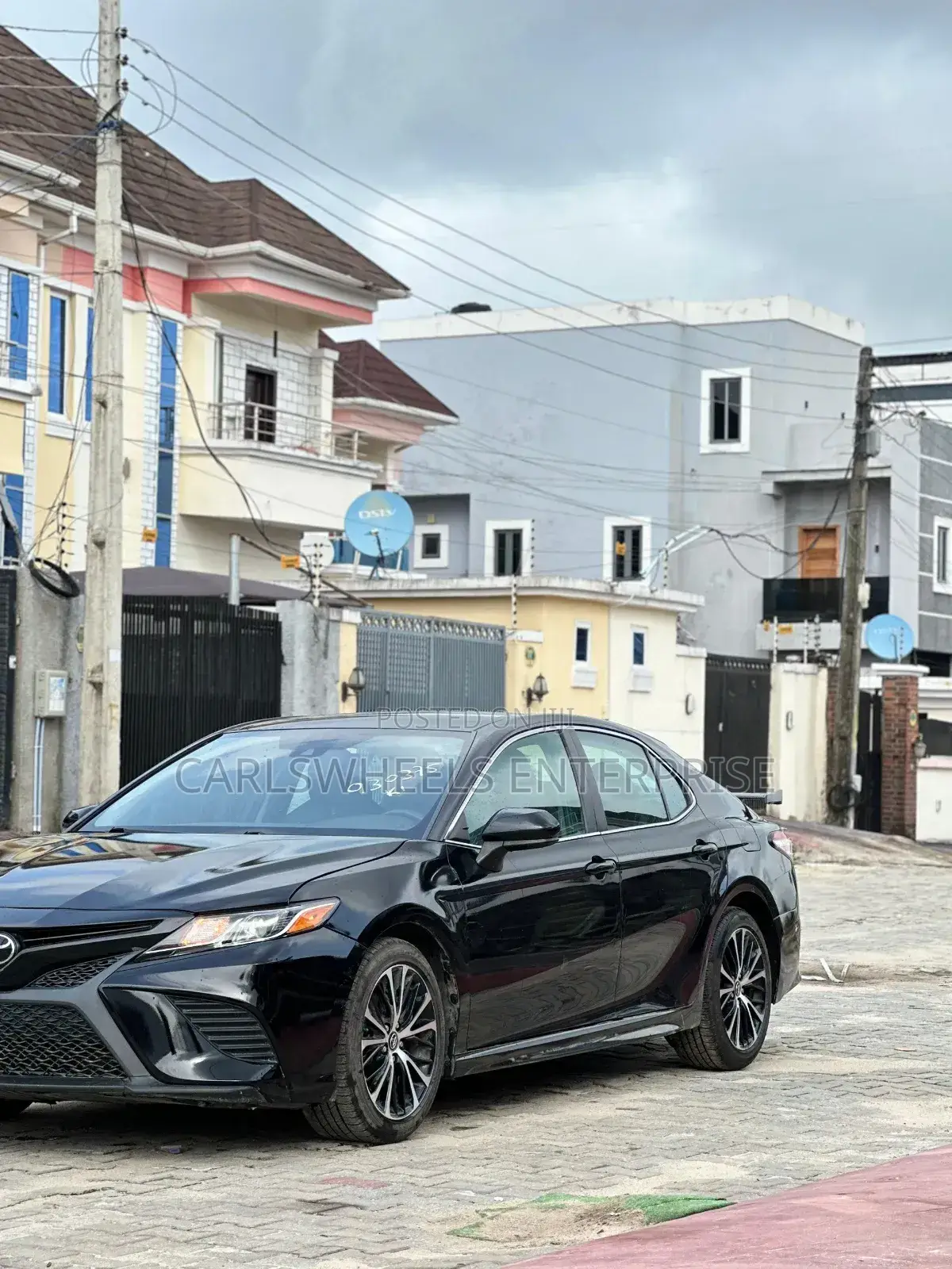 Toyota Camry SE FWD 2020 Black