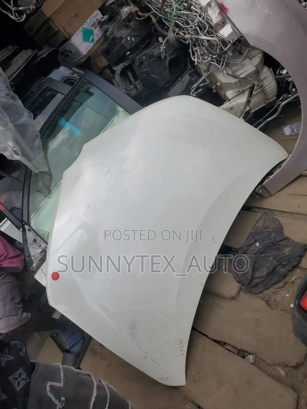 Bonnet Toyota Im
