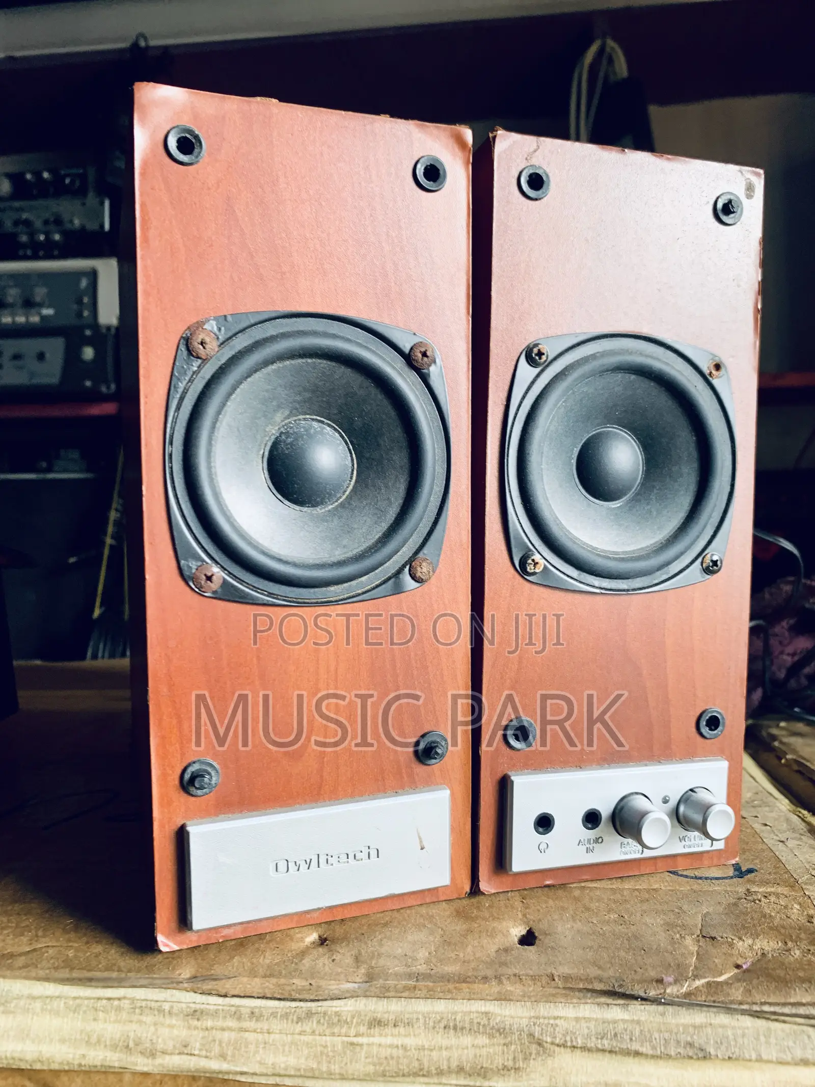 Microlab 2.1 Wooden Speaker Set | Lagos | Uk-Used, Tested 100%