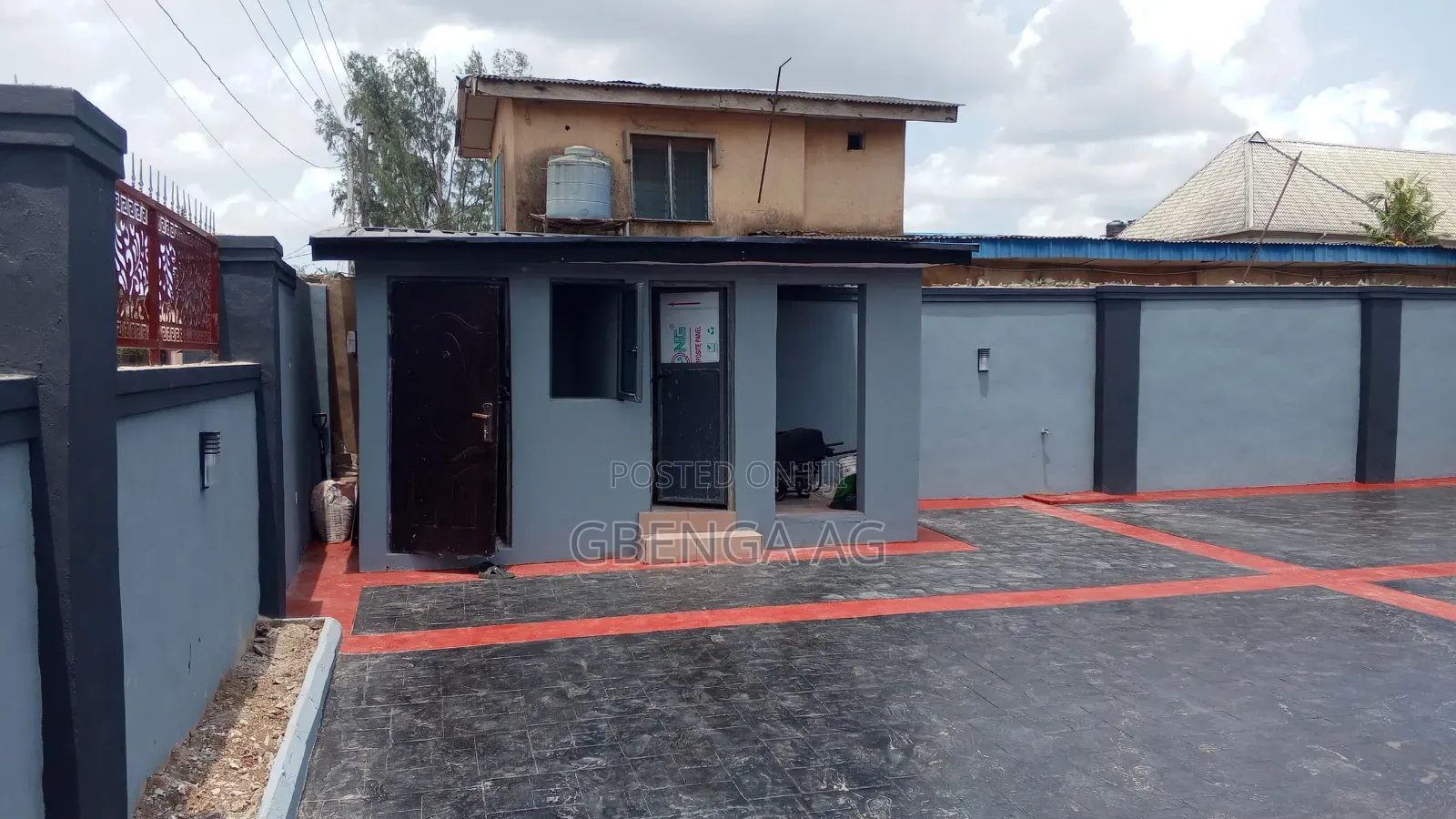 Furnished 5bdrm Duplex in Unique Estate, Alimosho for sale