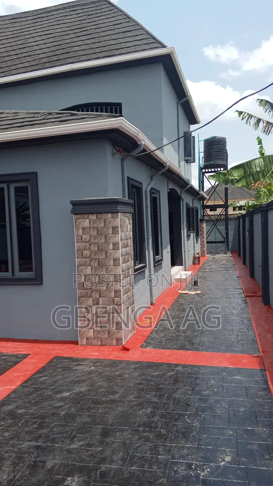 Furnished 5bdrm Duplex in Unique Estate, Alimosho for sale