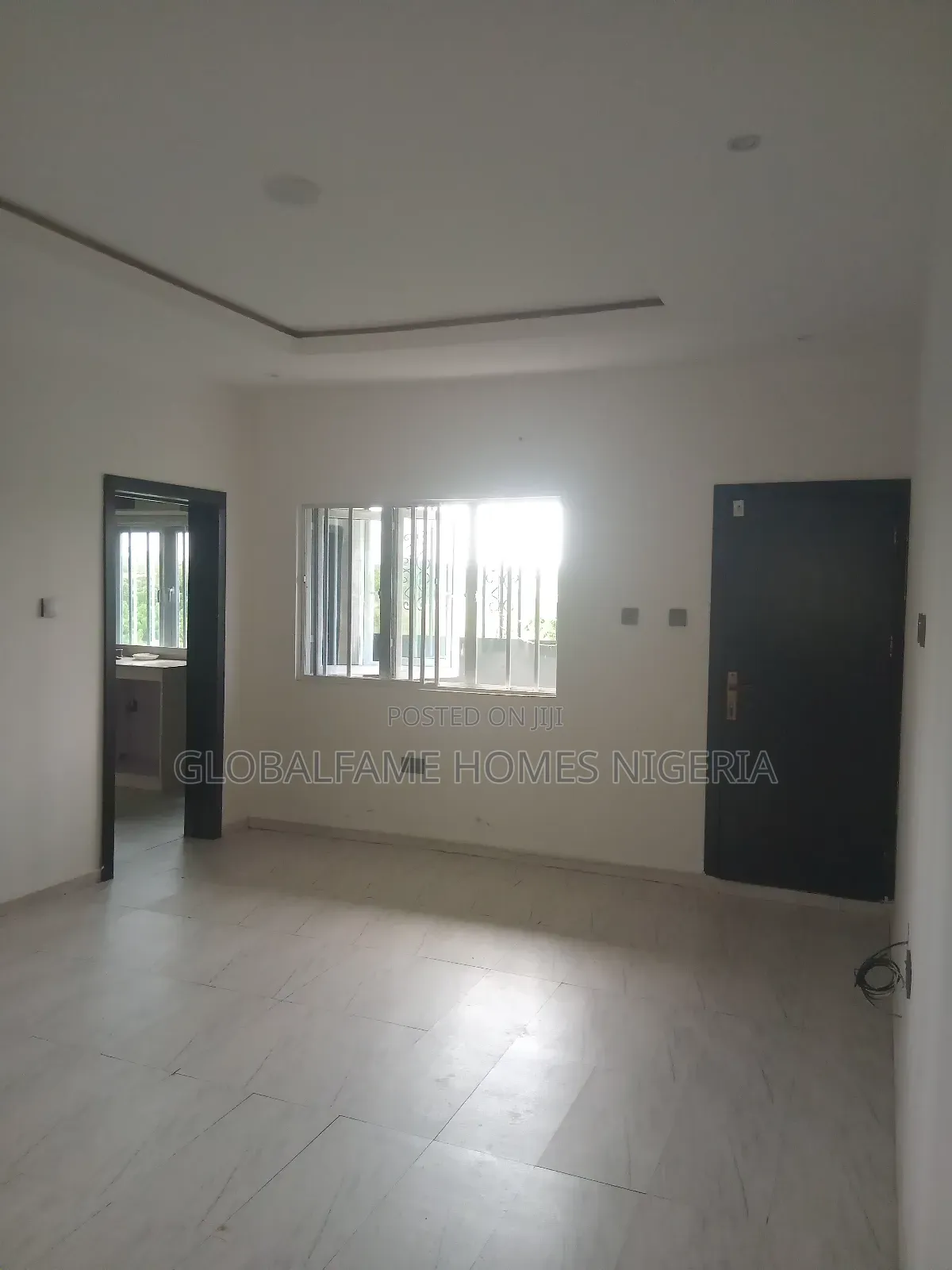 2bdrm Block of Flats in Lakowe Ibeju Lekki for rent