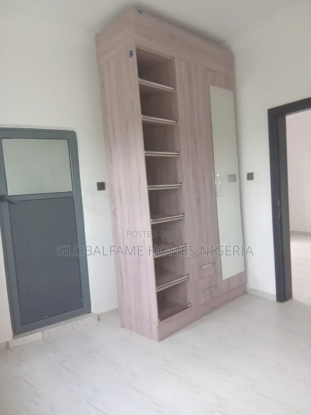 2bdrm Block of Flats in Lakowe Ibeju Lekki for rent