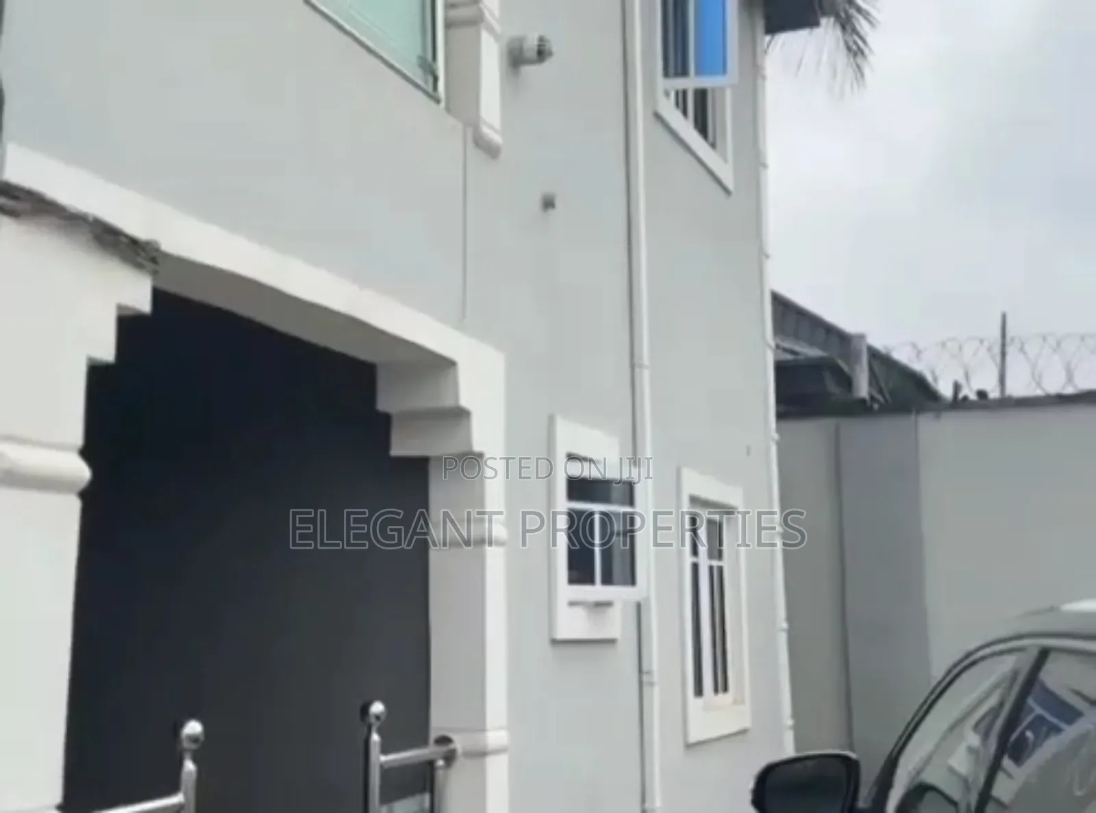 2bdrm Block of Flats in Adetunji Estate for sale