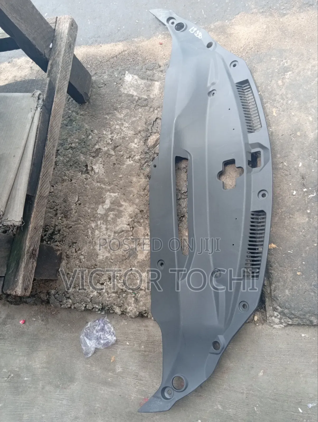 Plastic Radiator Support Cover for Lexus Is350 , Is250 2014/ 2015