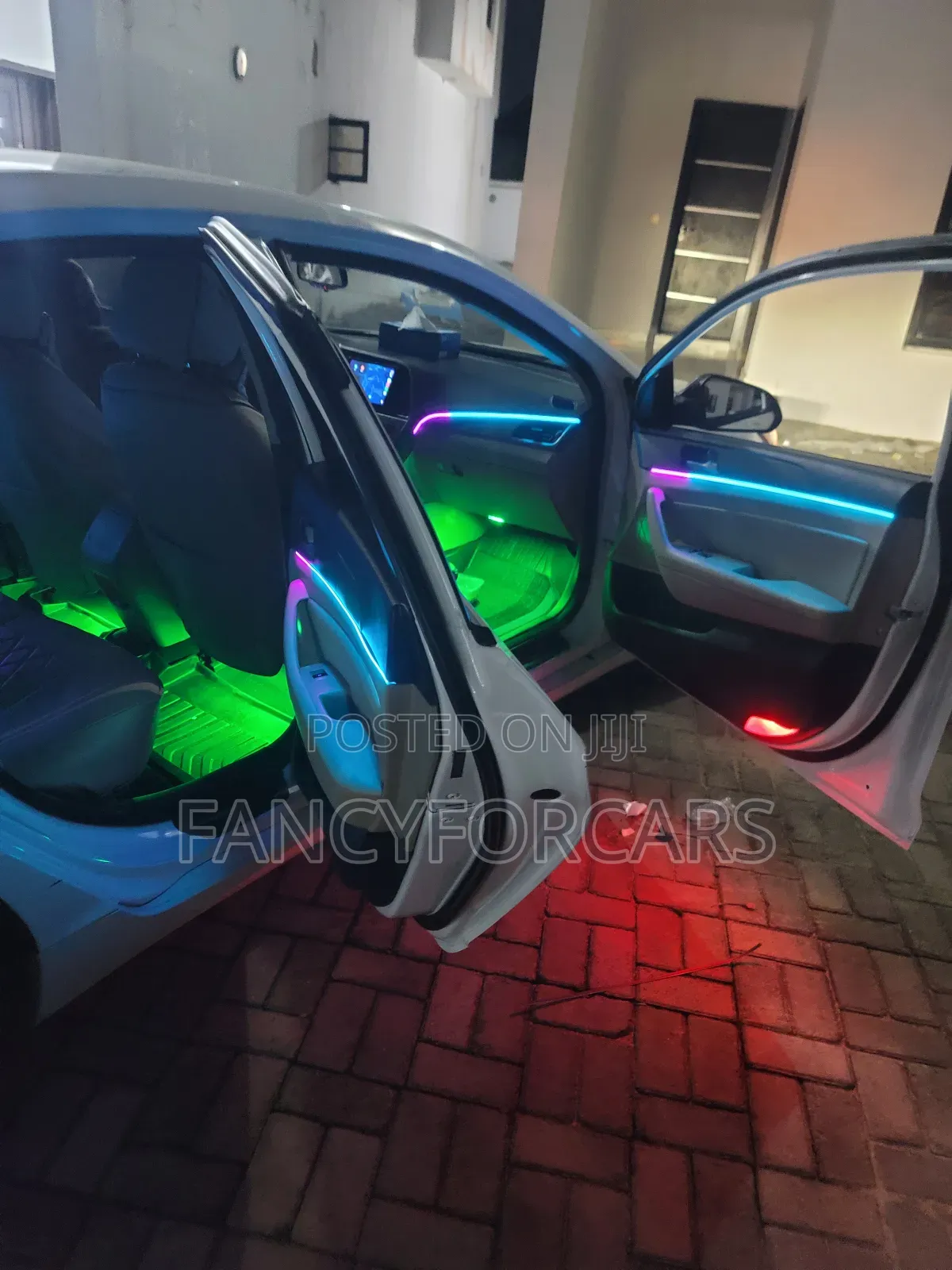 Factory Fitted Ambient Light.