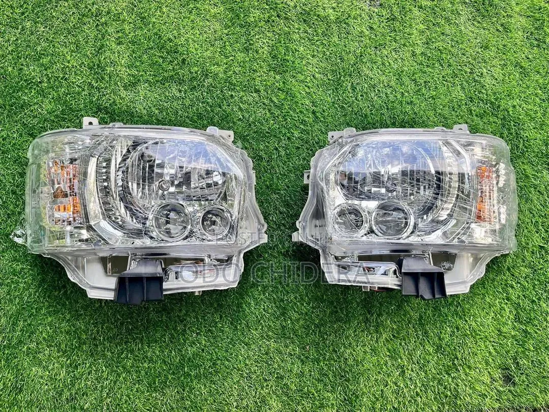 Head Lamp Hiace 2018 Model Charger Type