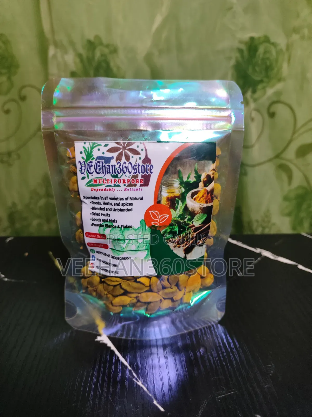 Cardamom Seeds