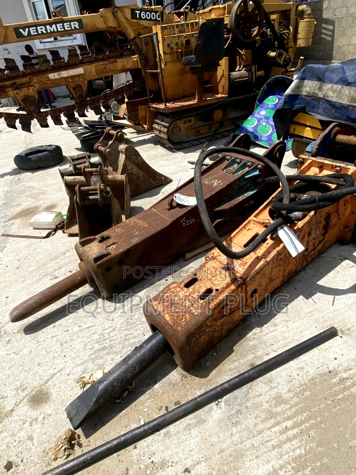 Caterpillar Jackhammer