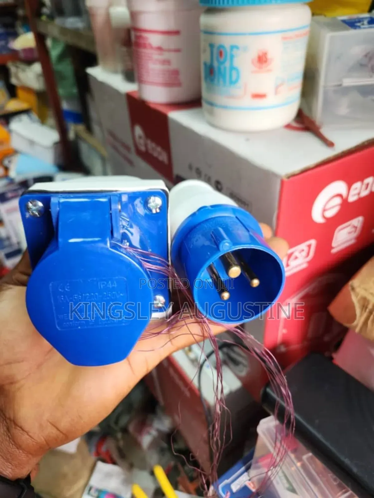 Industrial Plugs 32amps