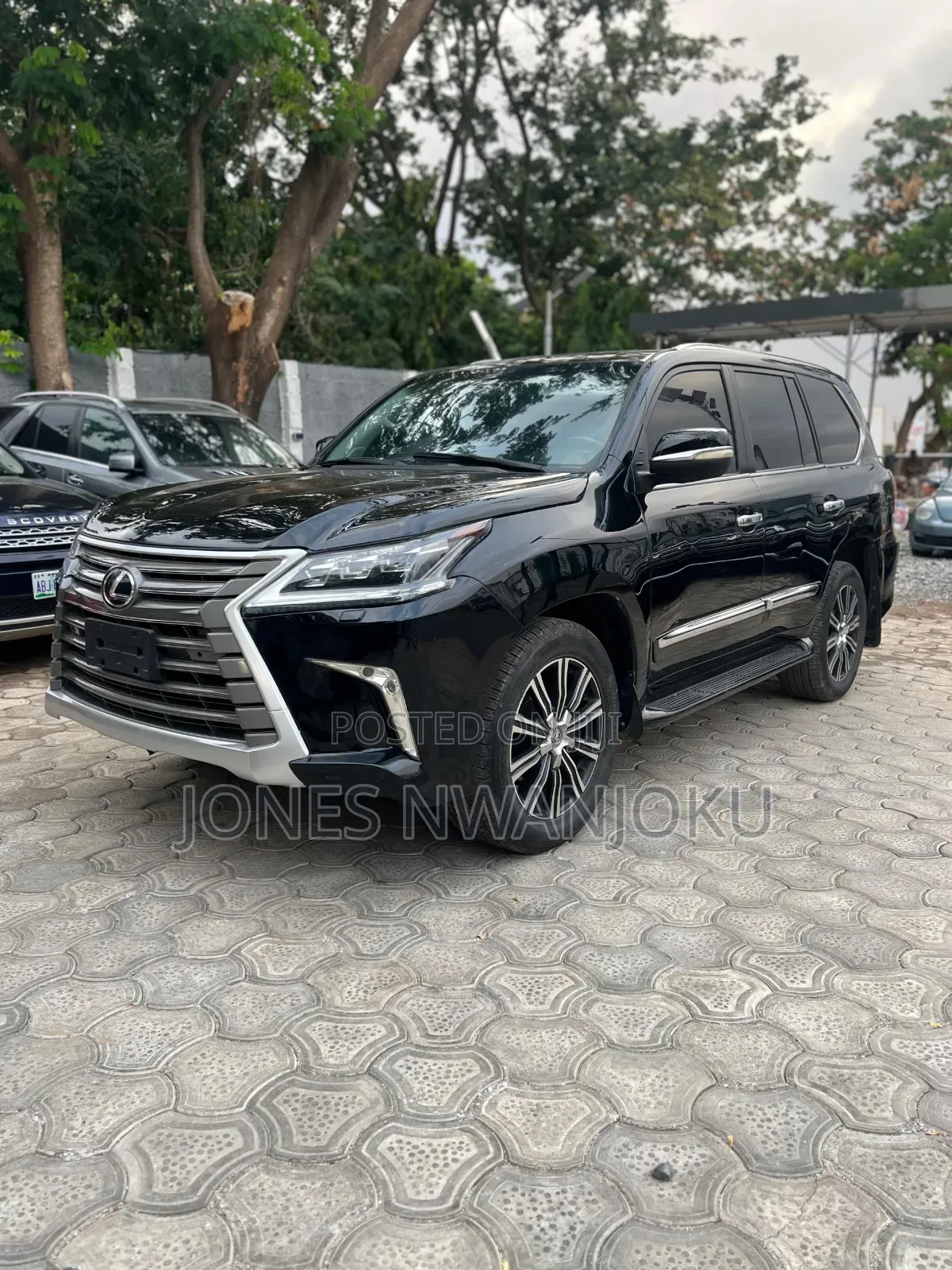 Lexus LX 570 AWD 2014 Black