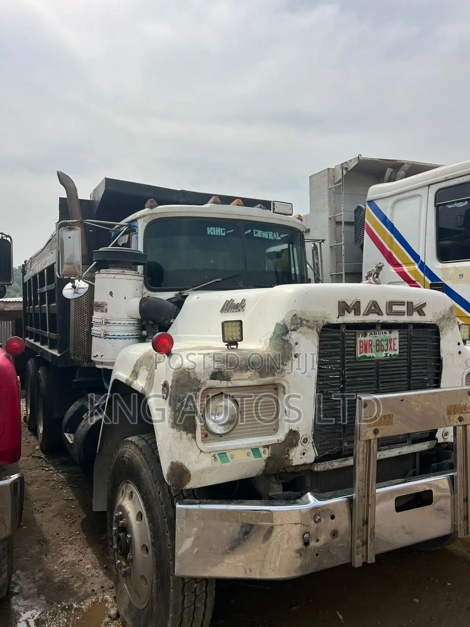 Mack R Model 10-Tyre
