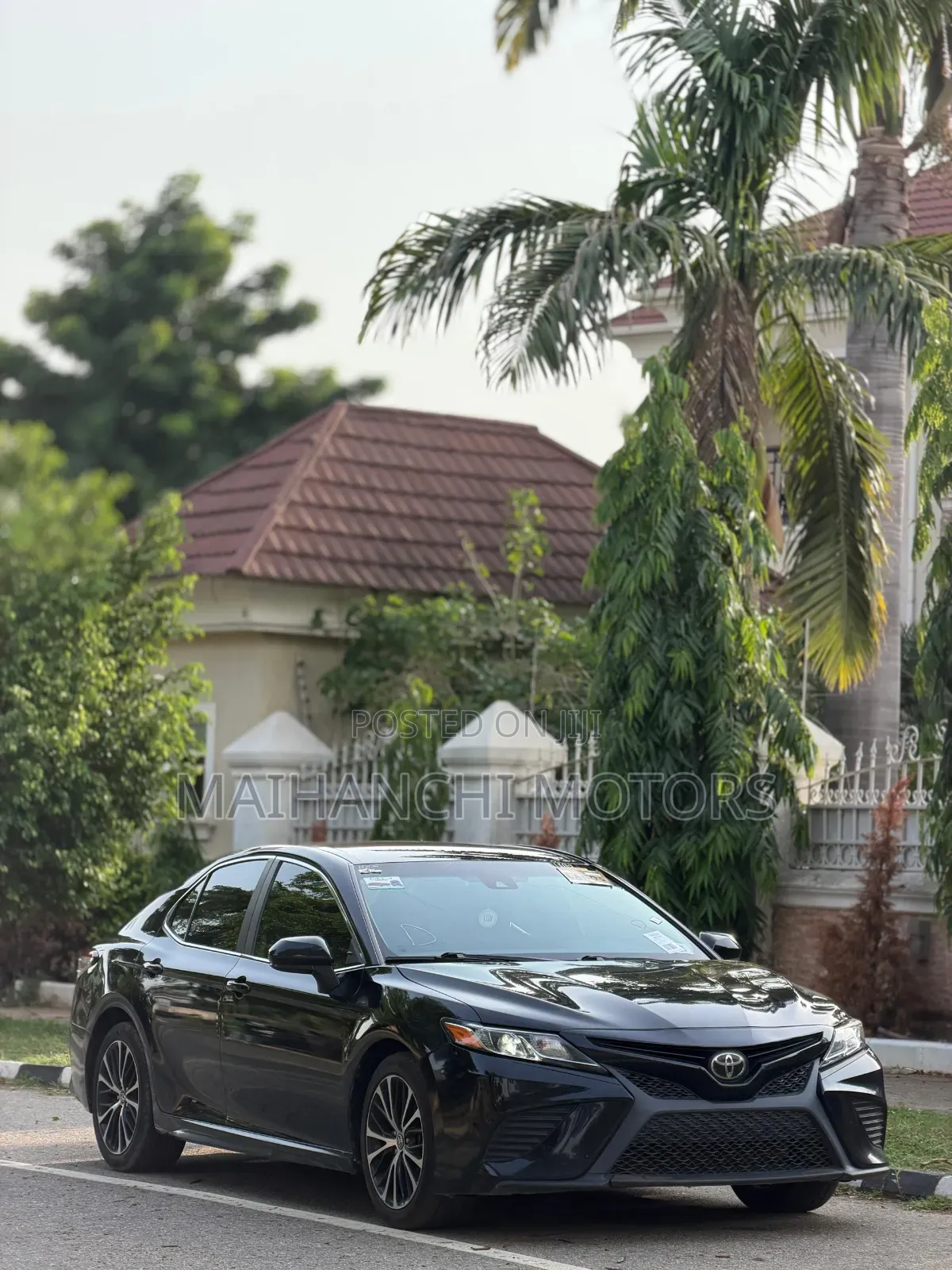 Toyota Camry SE FWD 2020 Black