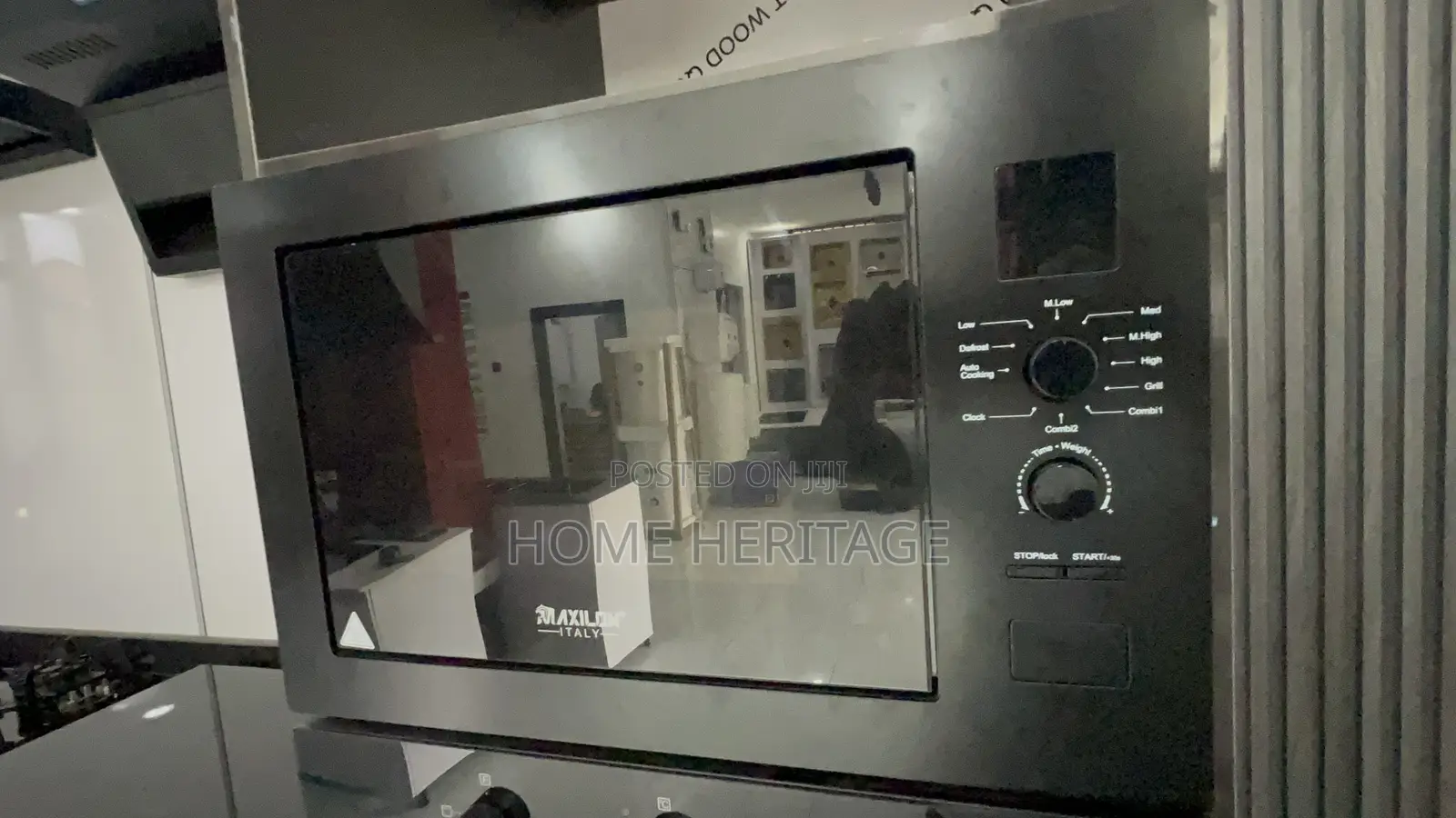 Black Microwave Oven – Neat, Fast Reliable