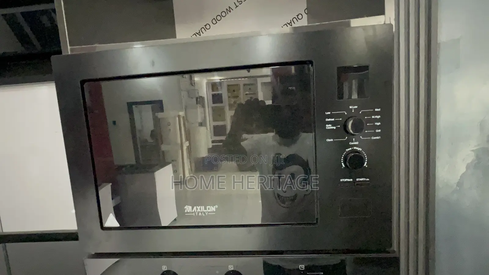 Black Microwave Oven – Neat, Fast Reliable