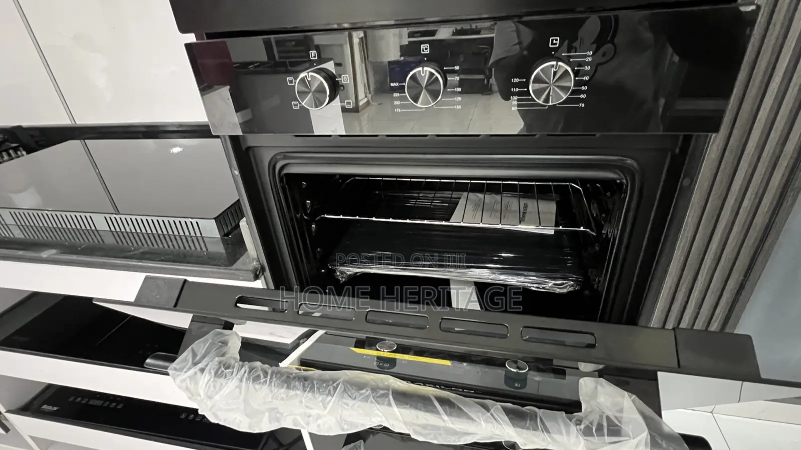 Inbuilt Gas Oven – Modern, Space-Saving High Performance