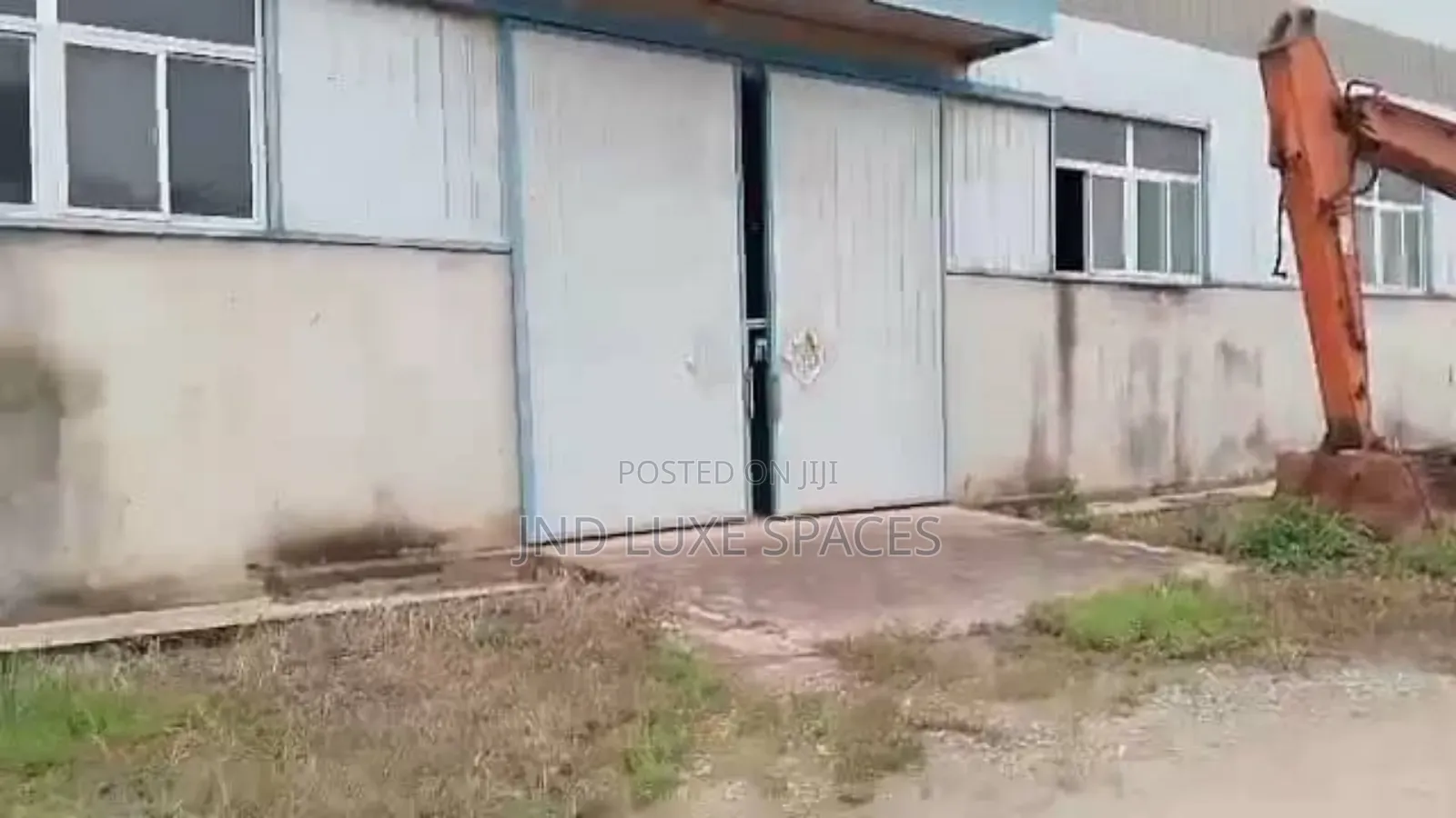 11,000 SQM Warehouse With Other Warehouses Along Lagos Ibadan Express