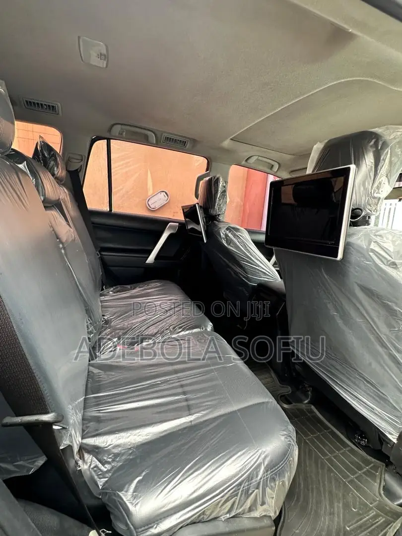 Toyota Land Cruiser Prado 4.0 2021 Black