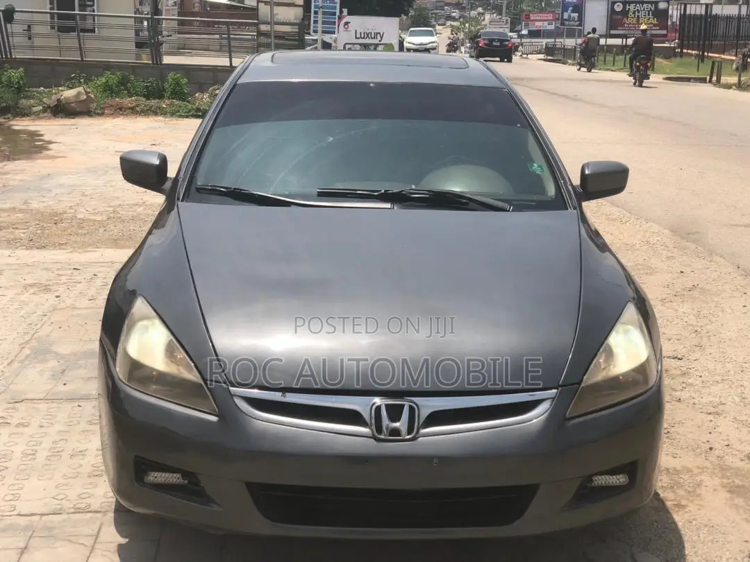 Honda Accord 2006 Gray