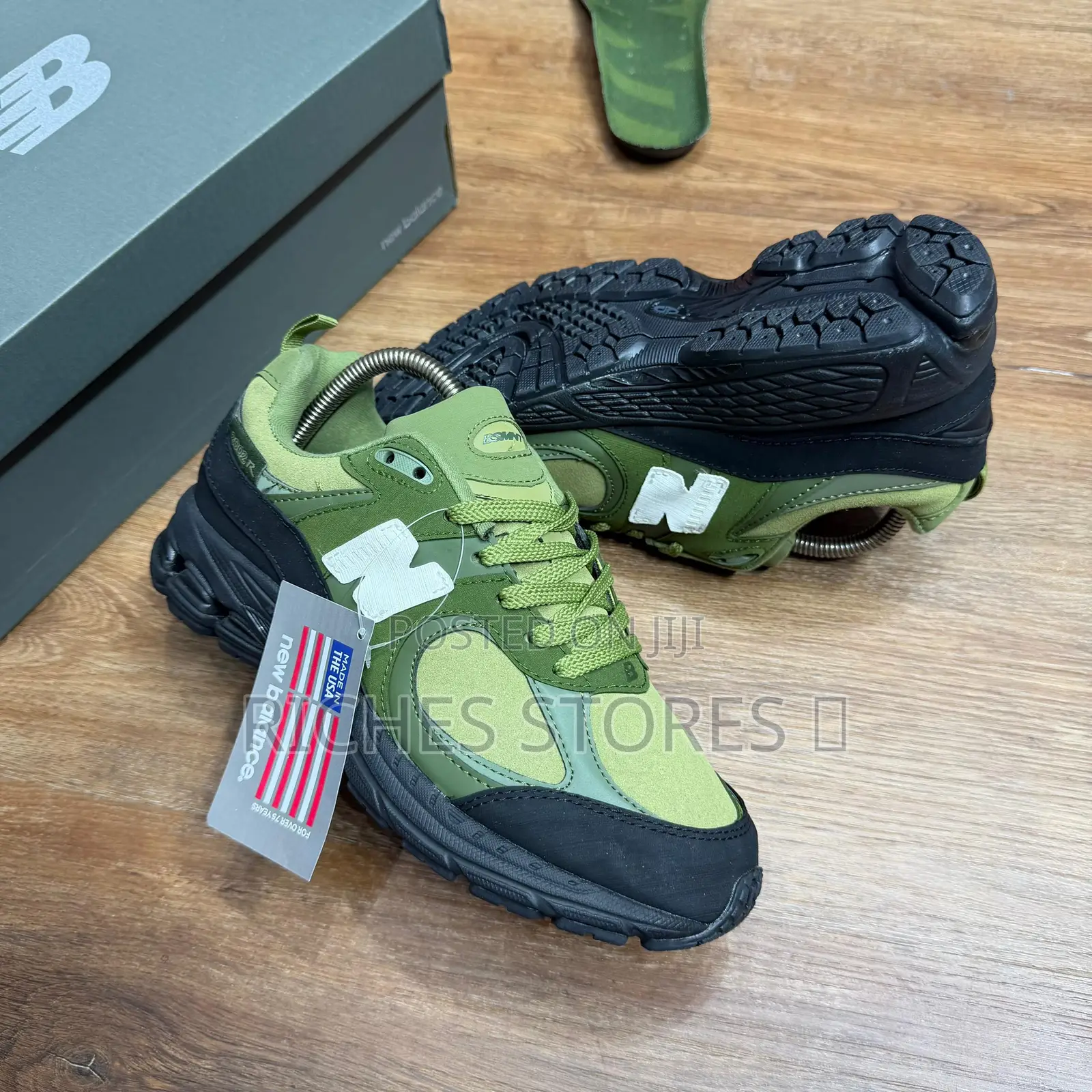 New Balance the Moss Green Sneakers