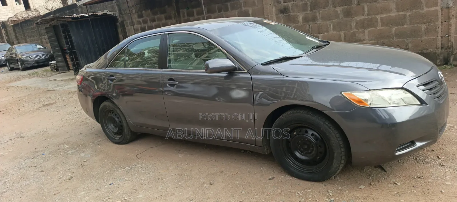 Toyota Camry LE 4dr Sedan (2.4L 4cyl 5A) 2009 Gray