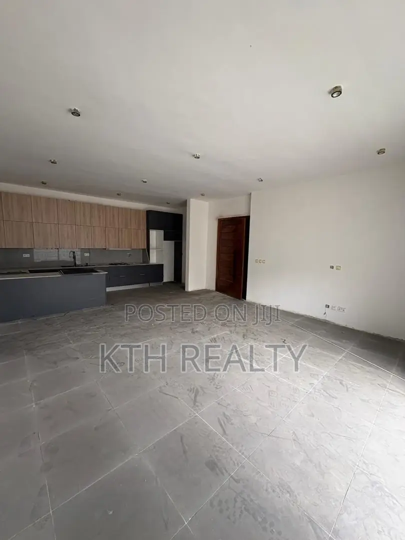 3bdrm Apartment in Ikate, Lekki Phase 1 for rent