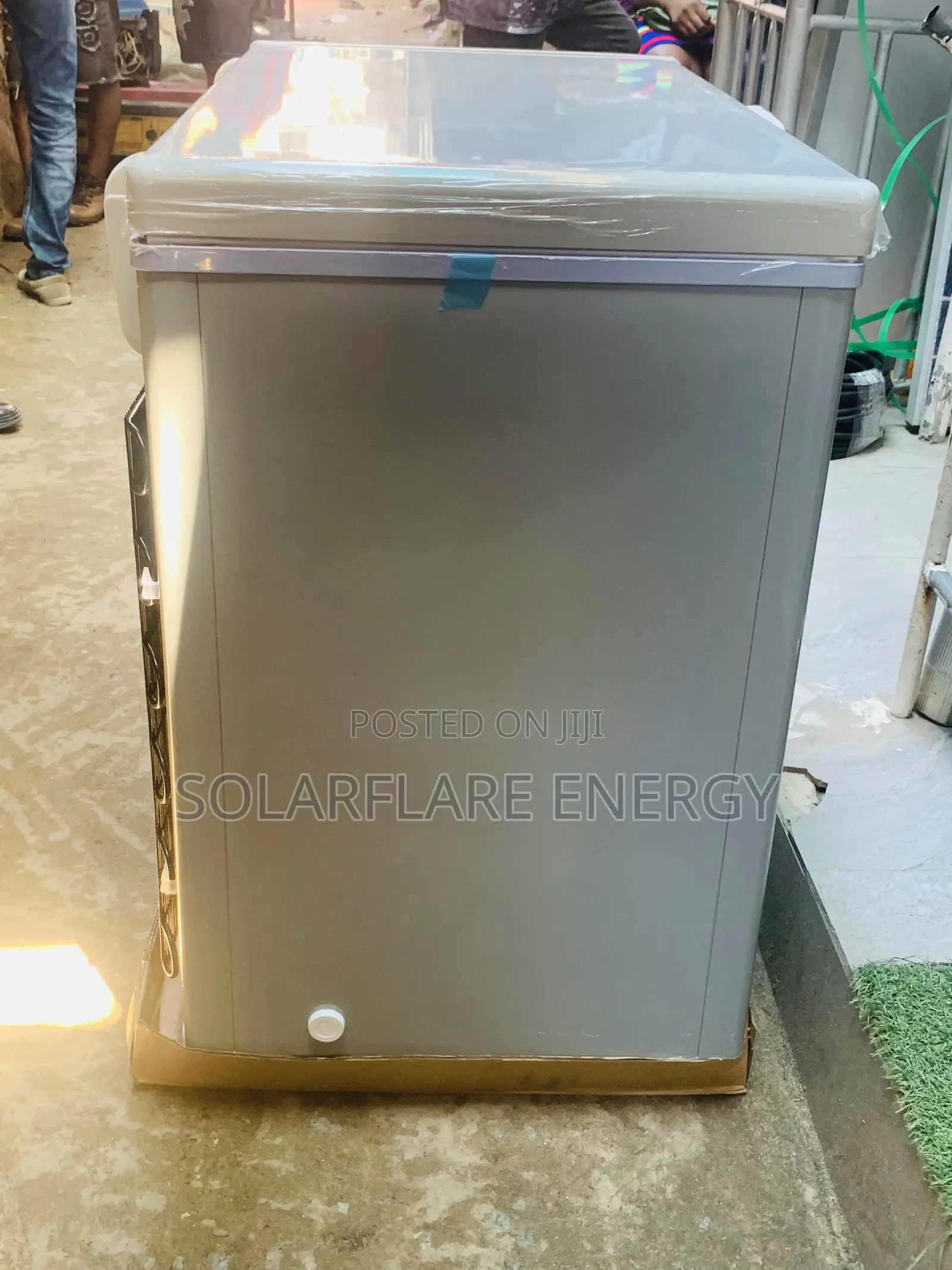 218l Bona Chest Freezer