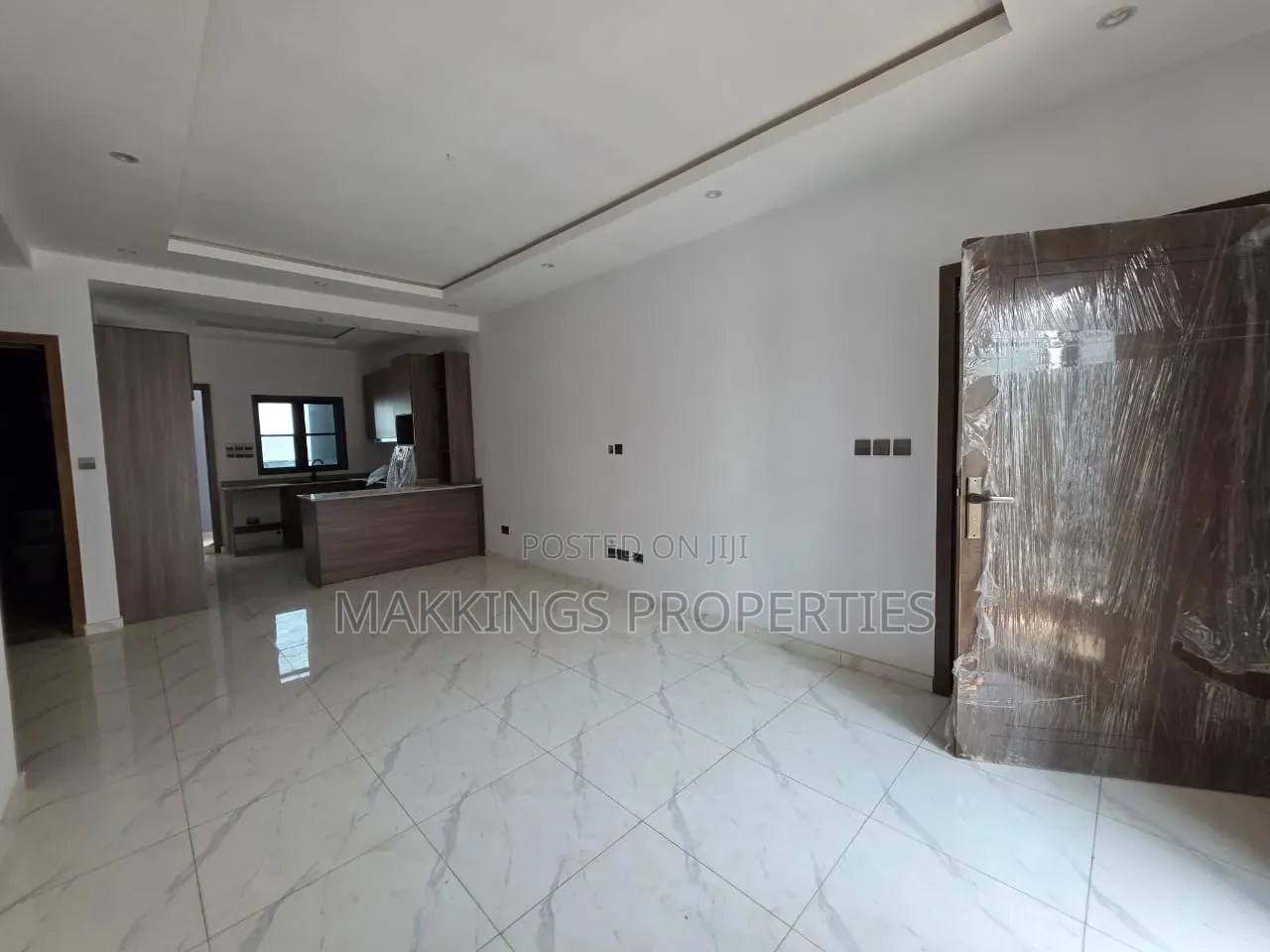 3bdrm Apartment in Ikate for sale