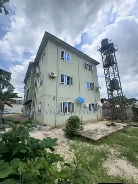 2bdrm Block of Flats in Off Nta Road,, Uzoba for sale