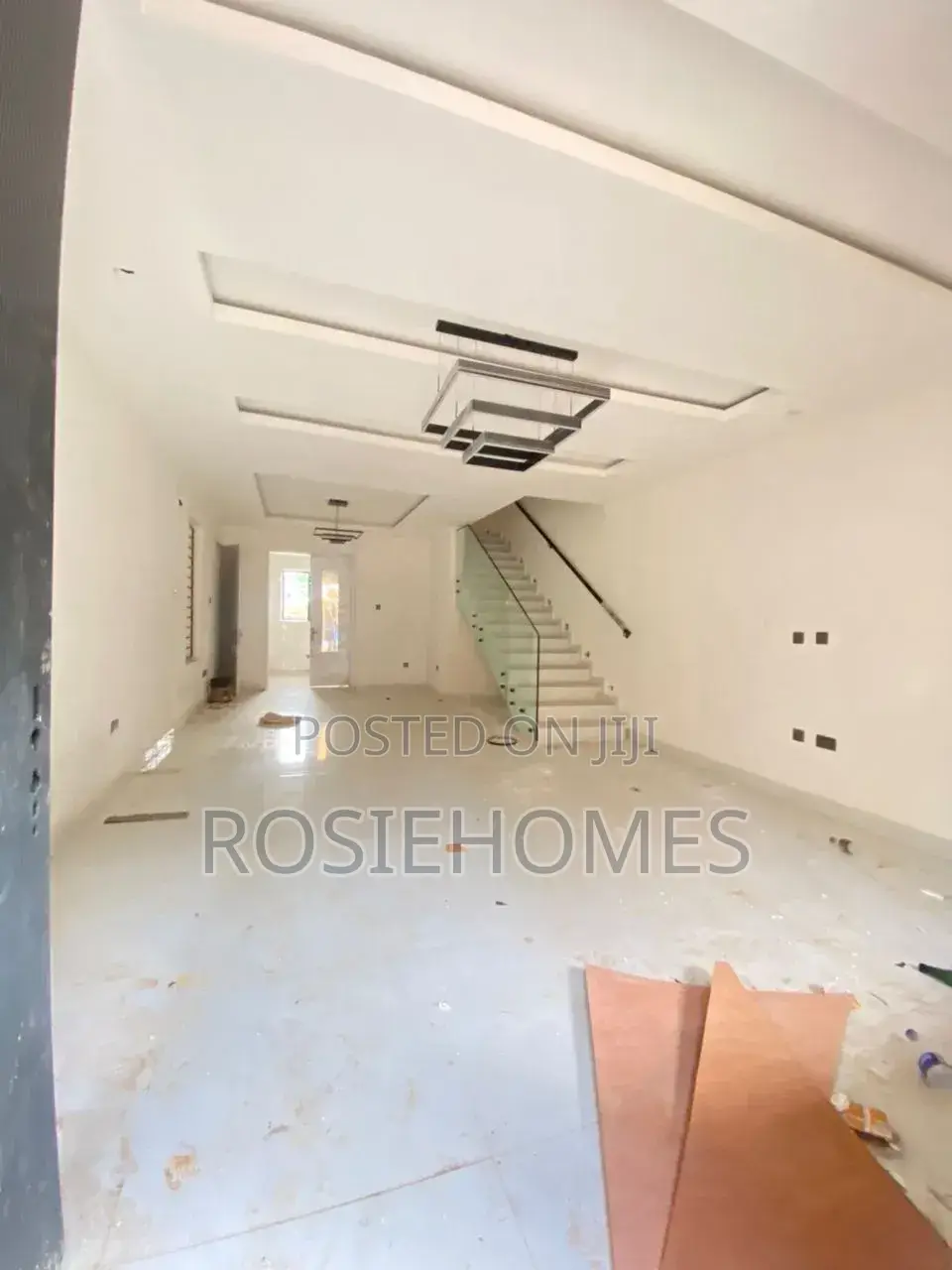 7bdrm Duplex in Diamond Estate, Ikeja GRA for sale