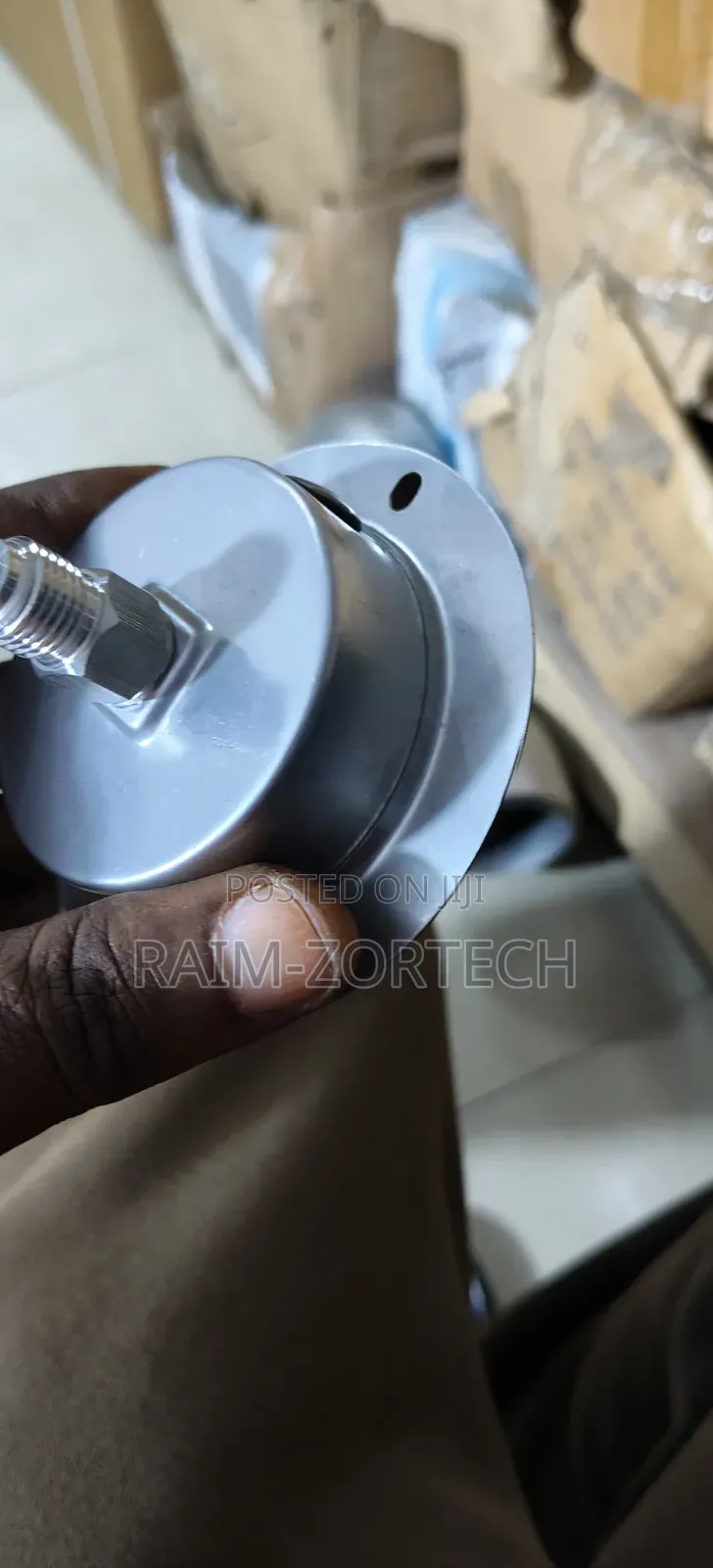 Pressure Gauge 63/1/4" Back Connector Oil Filled