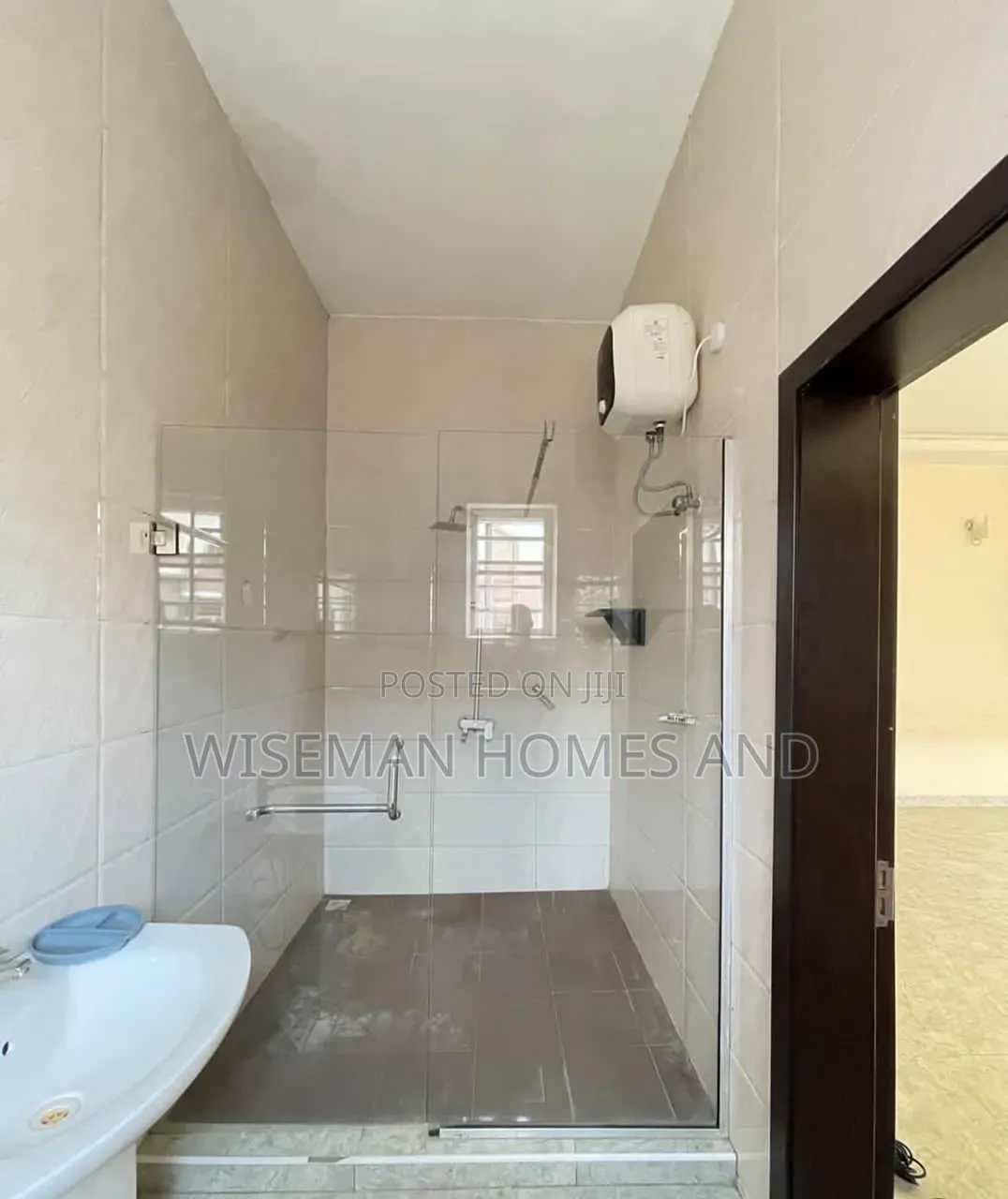 4bdrm Duplex in Chevron Lekki for rent