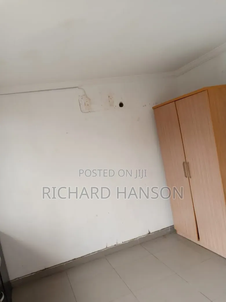 1bdrm Apartment in Secured (Not Mini, Agungi for rent
