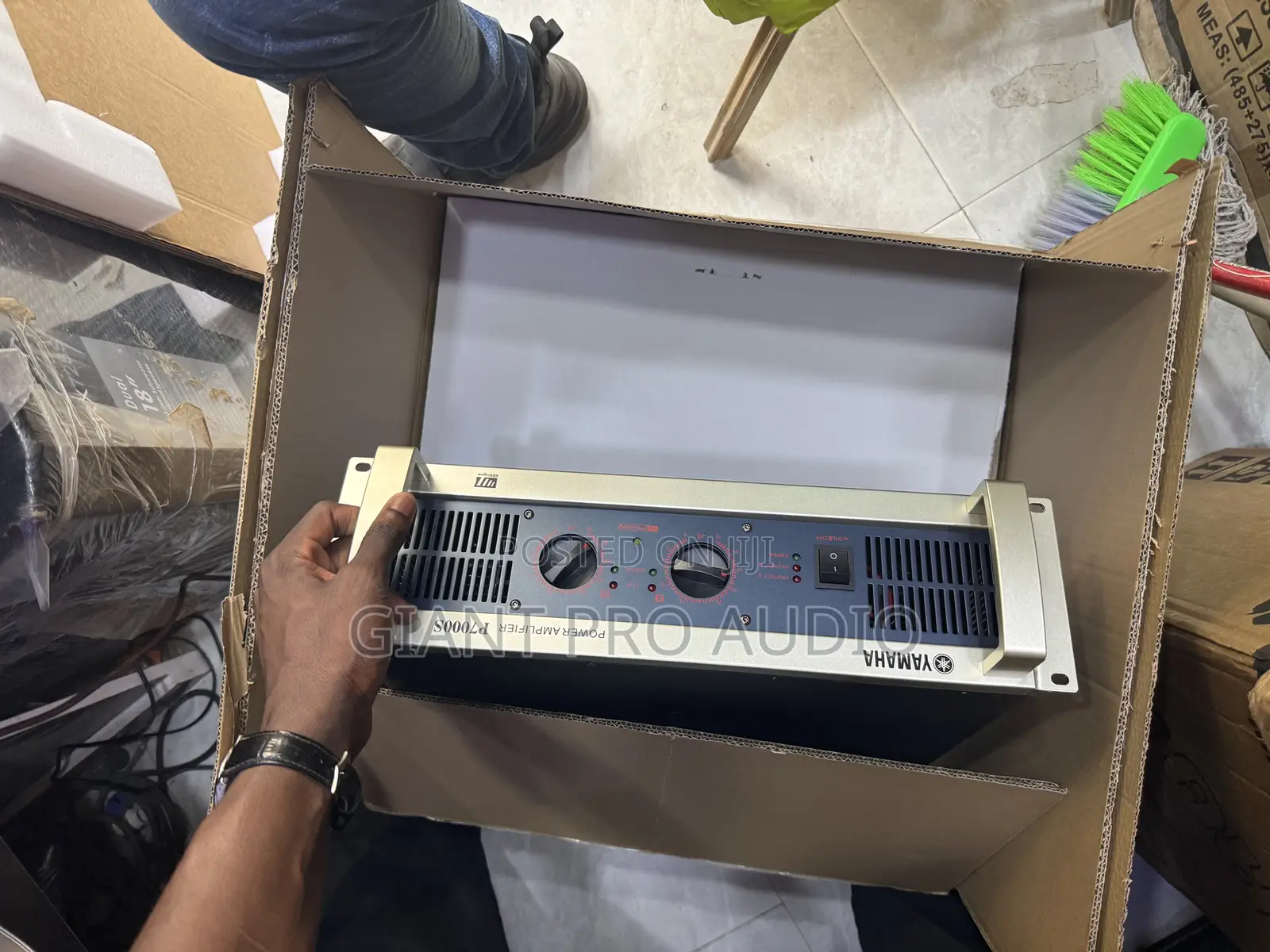Yamaha P7000s Power Amplifier
